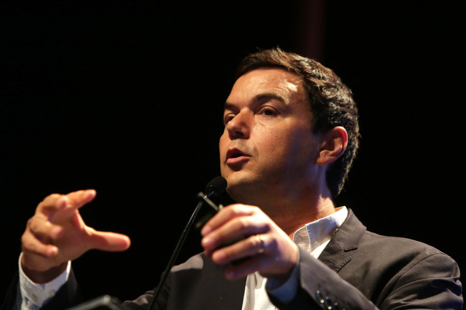 Thomas Piketty: “Es hora de que la UE avance con más fuerza y a grandes pasos con un grupo pequeño de países”