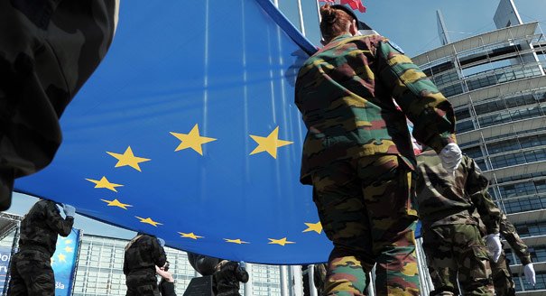 politica de defensa UE